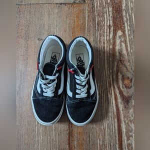 Boys vans no tie shoes size 13